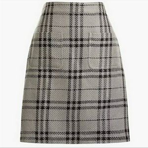 J.CREW 90s style Black Gray Plaid Mini Skirt With Front Pockets Size 0